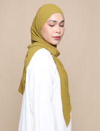 Soft Crepe Tri Lux Square - Green Olive