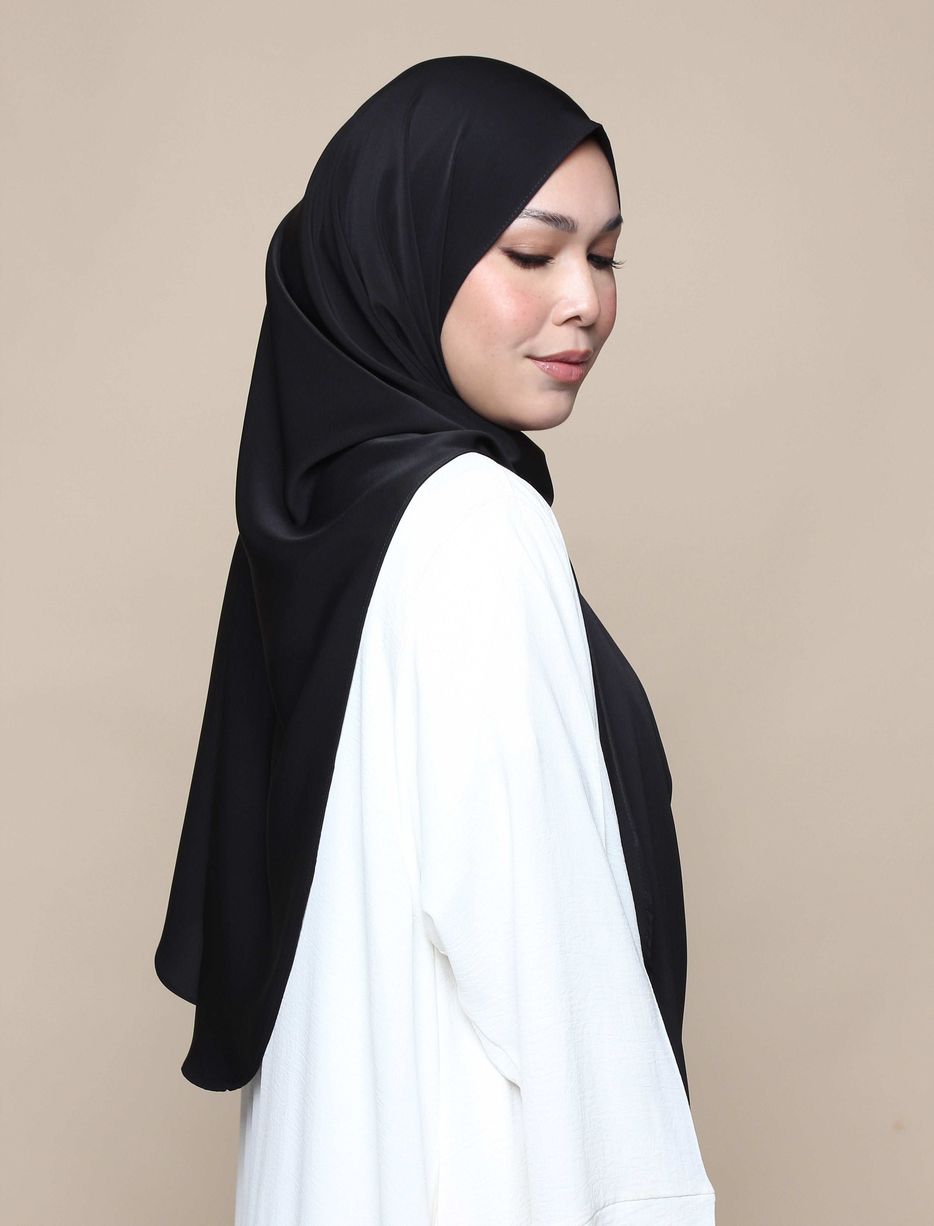 Maryam Onesie - Black