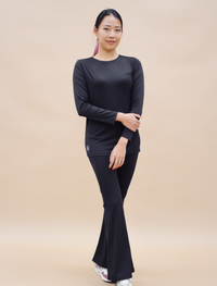 AirLite InnerGlow Crew Neck Top in Black