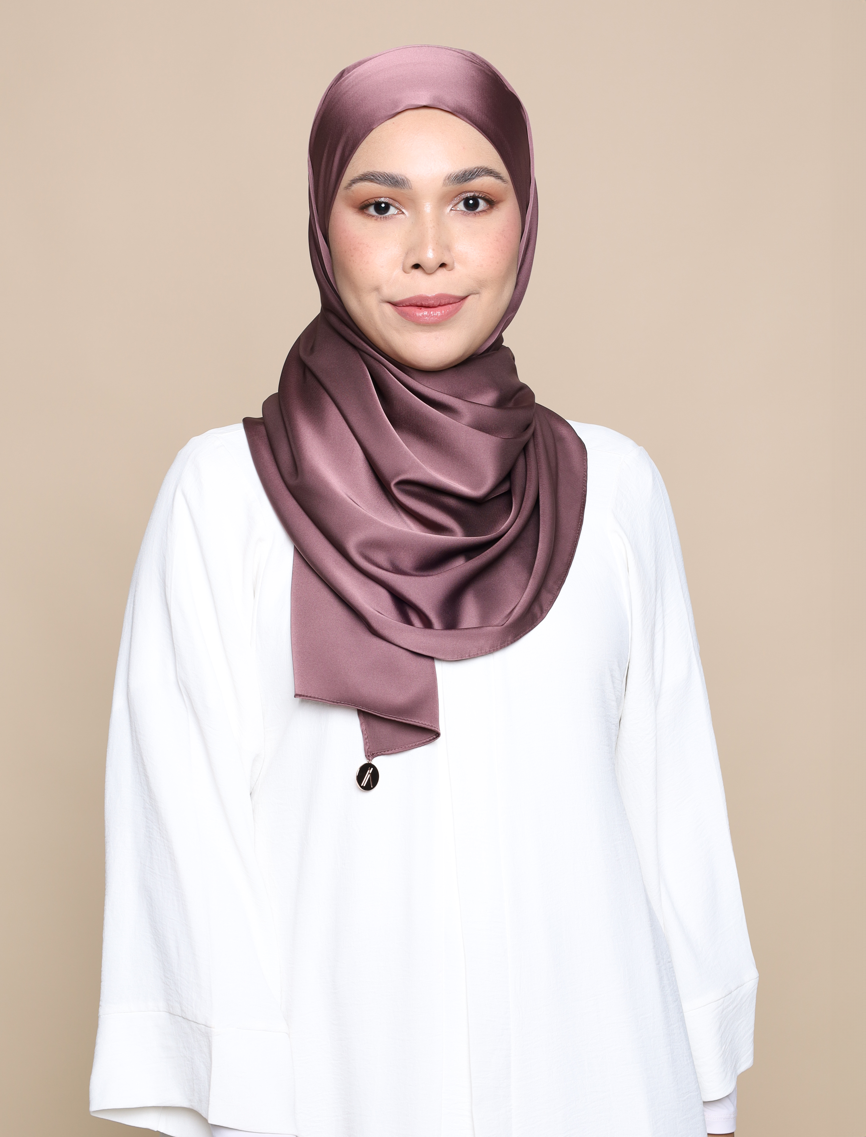 Lux Square Soft Satin Silk - Plum