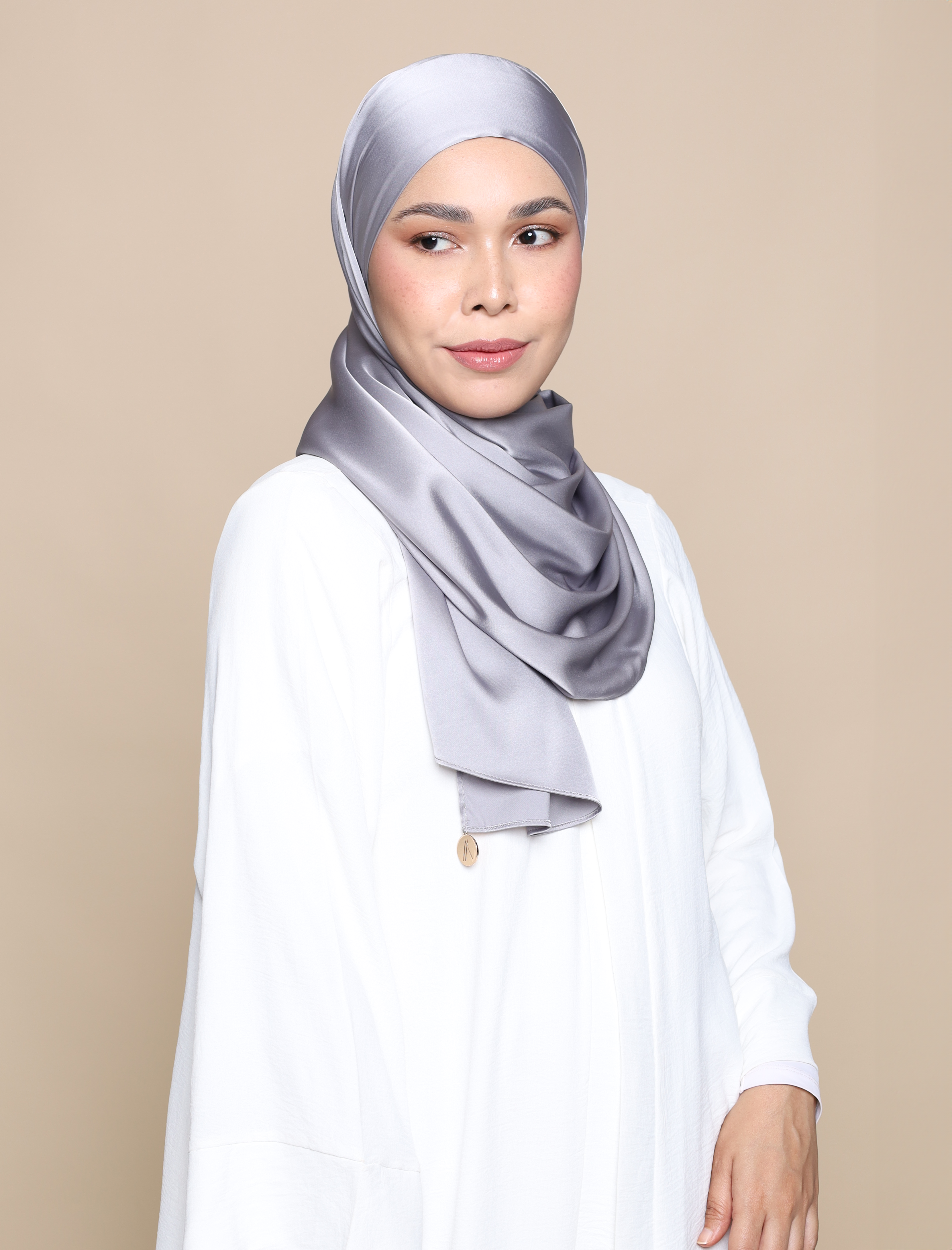 Lux Square Soft Satin Silk - Grey