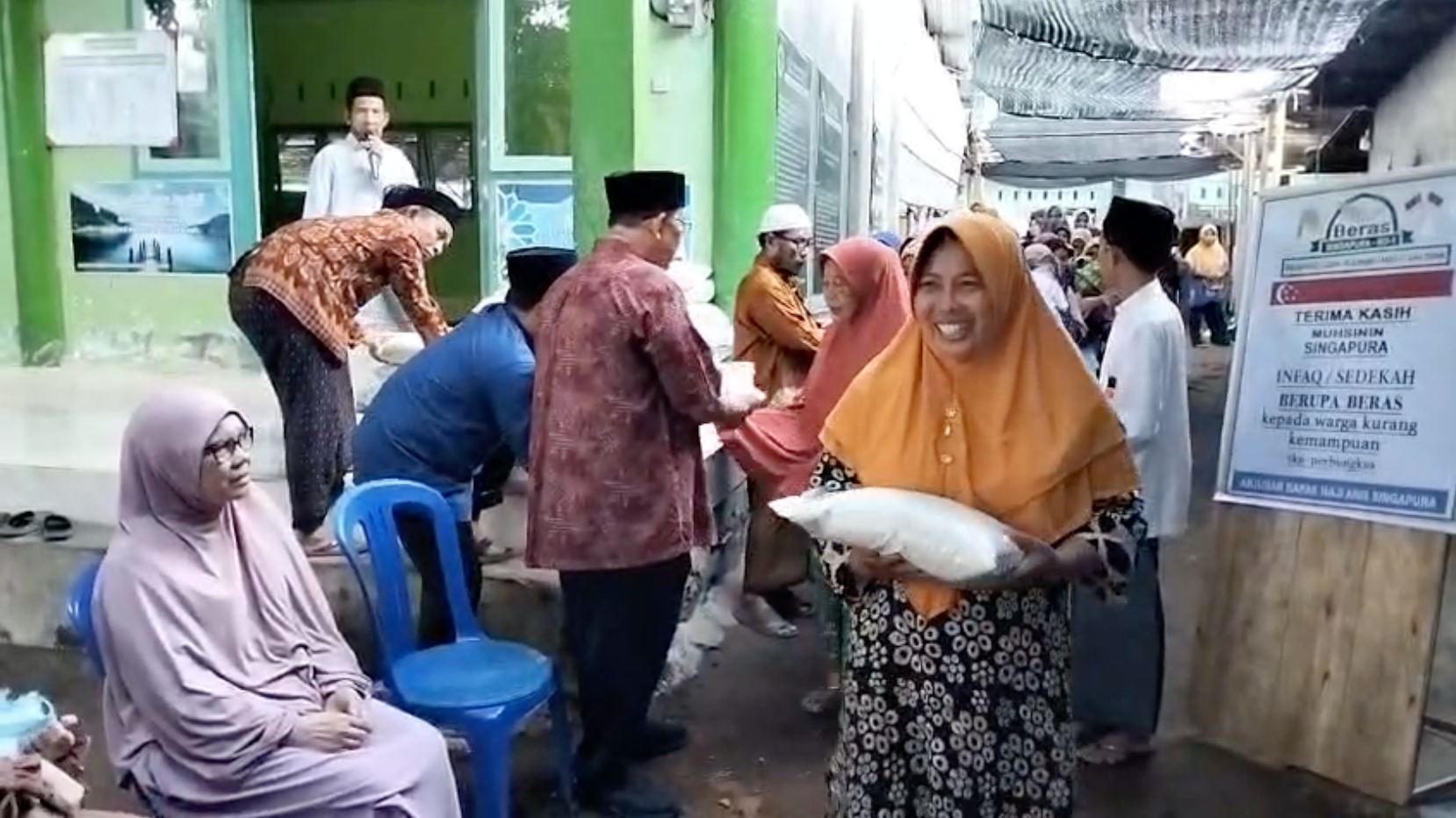 ADLINA ANIS 