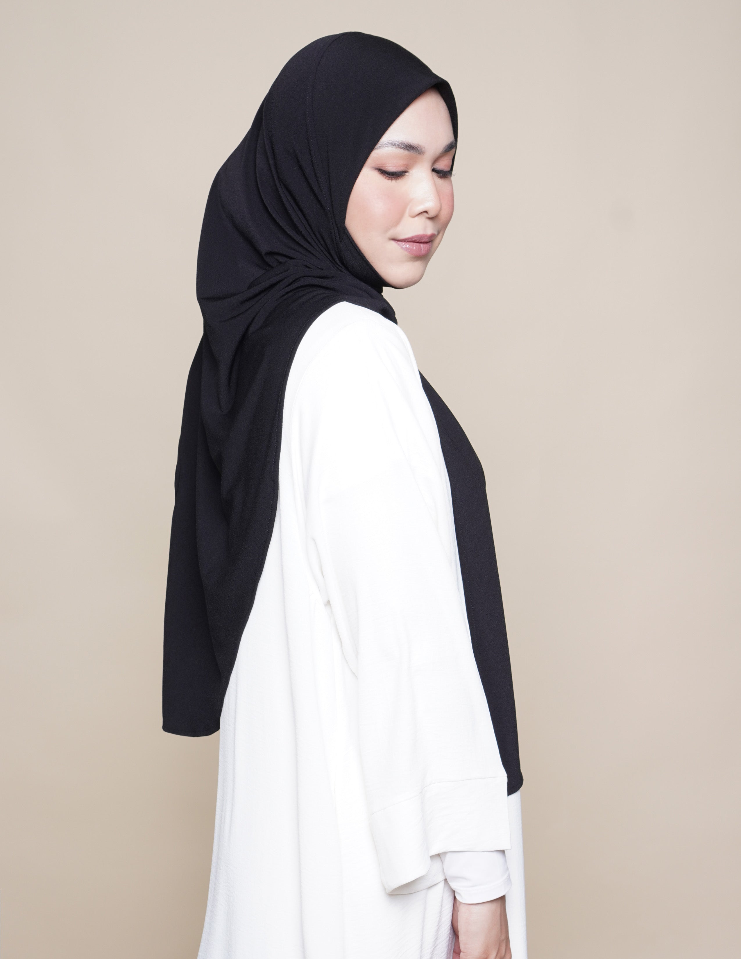 Sarah Moss Crepe - Black