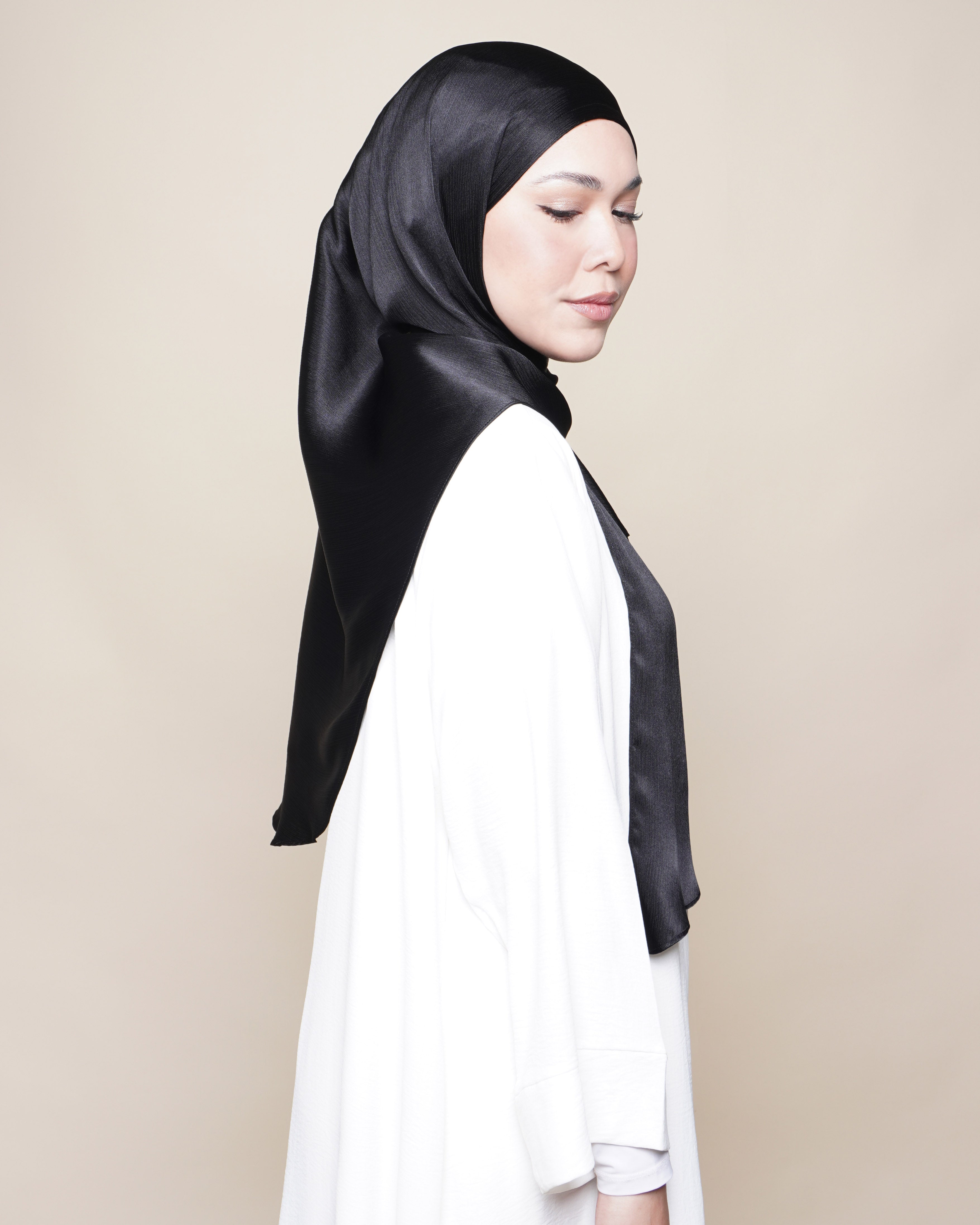 Jannah Crushed Satin Silk - Black