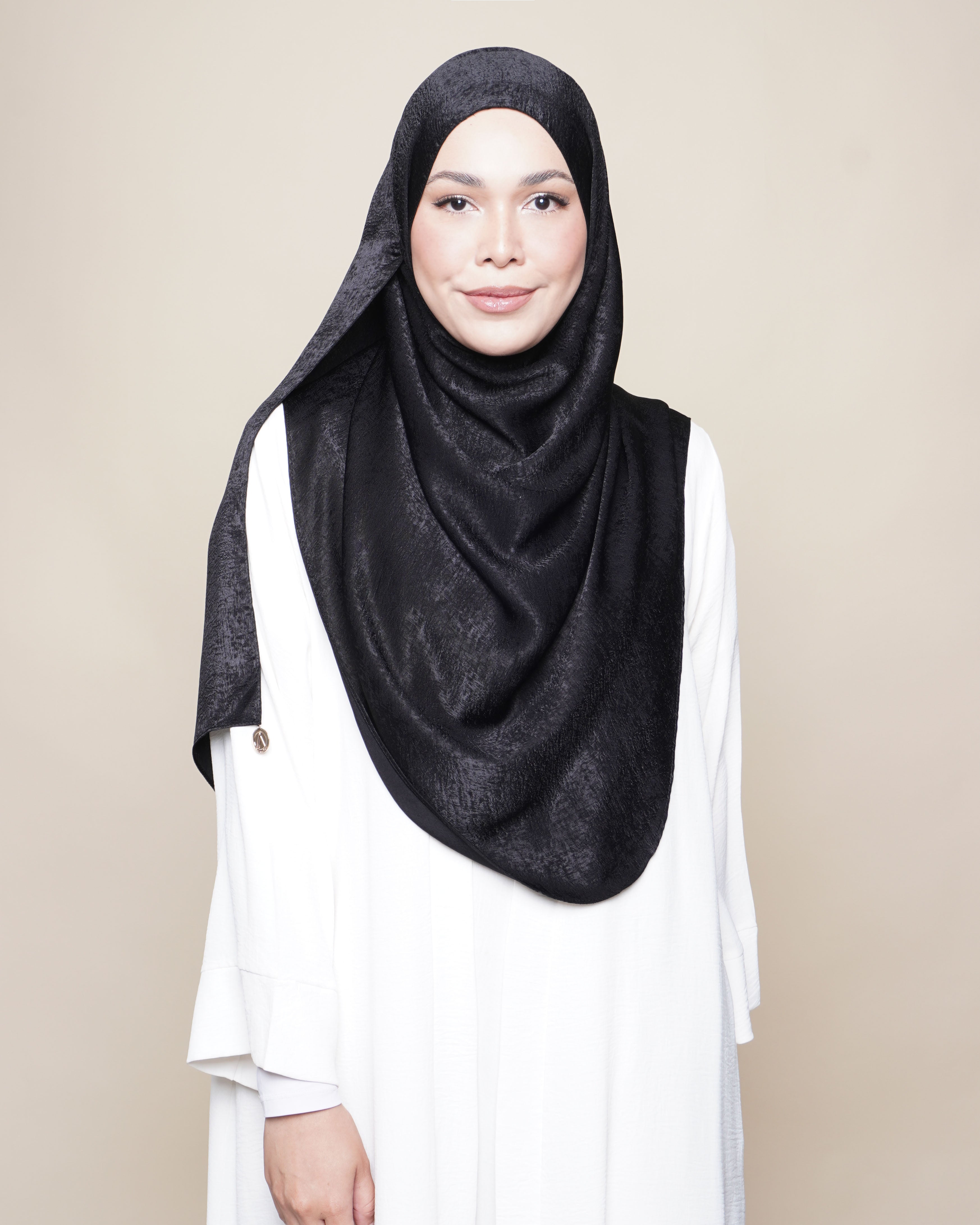 Raudhah Satin Crepe - Black