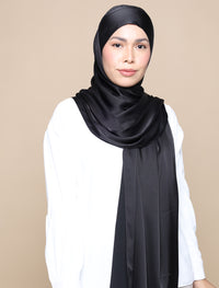 Lux Square Soft Satin Silk - Black