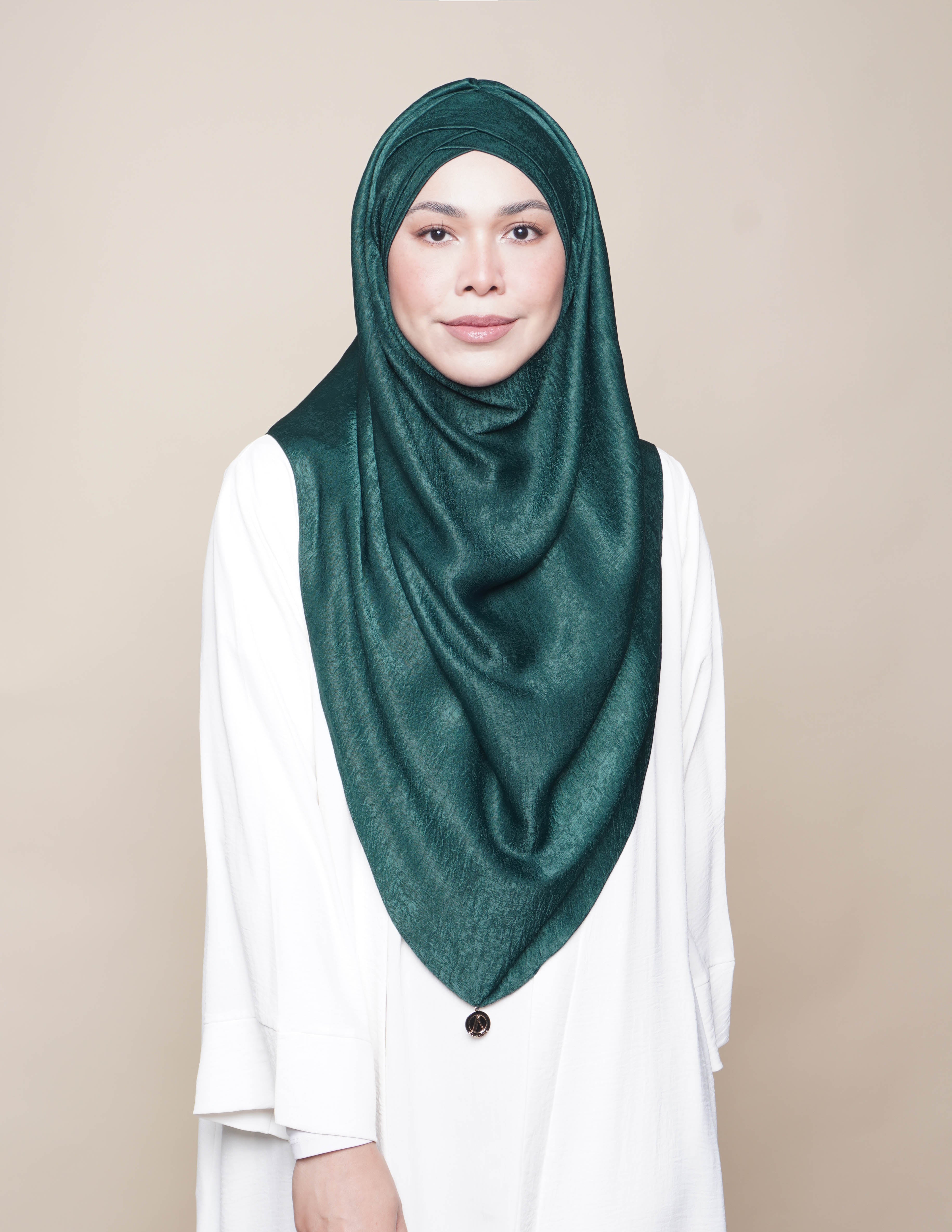 Khadijah Turban Satin Crepe - Emerald