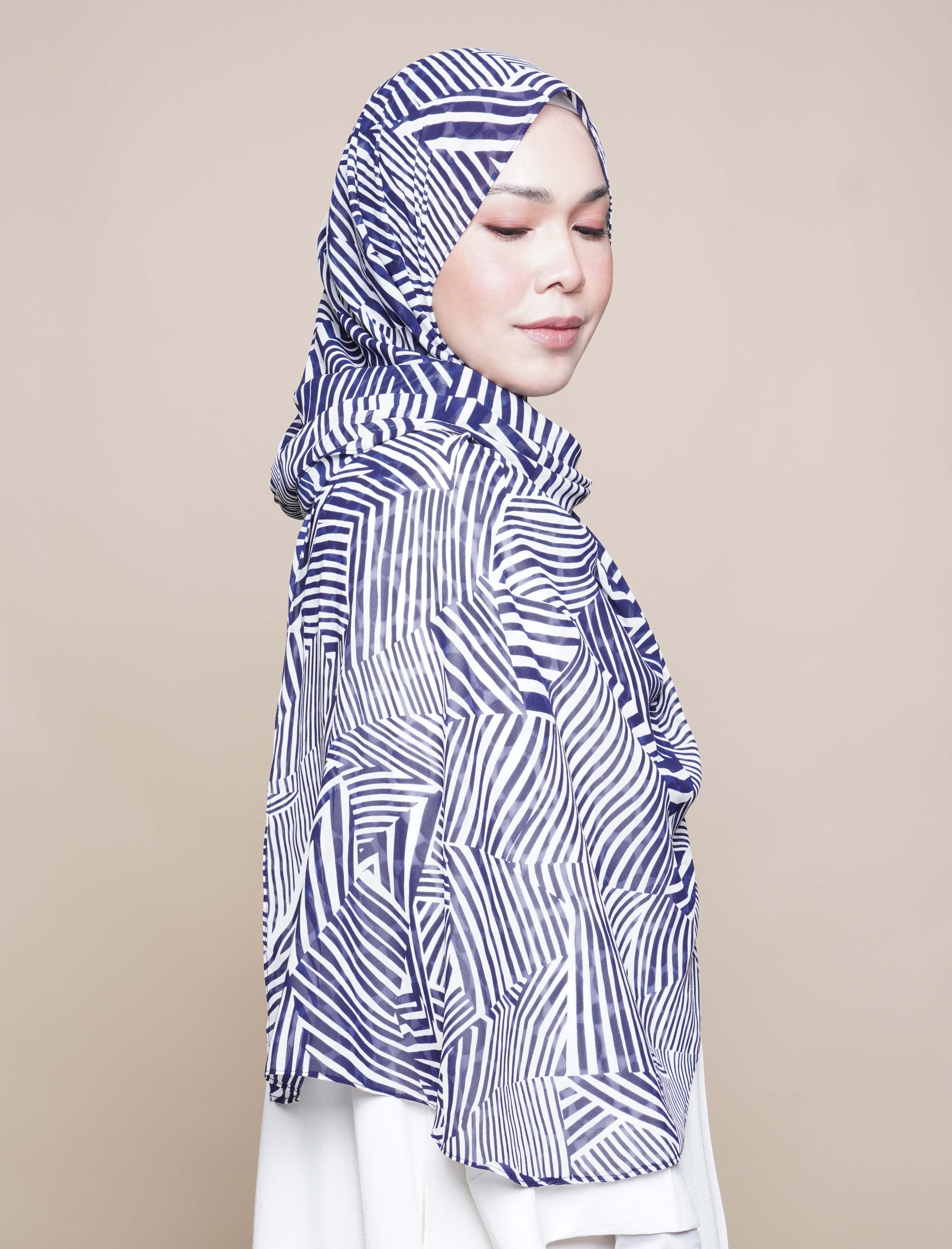 Geo Lines Chiffon Curve Shawl - Navy