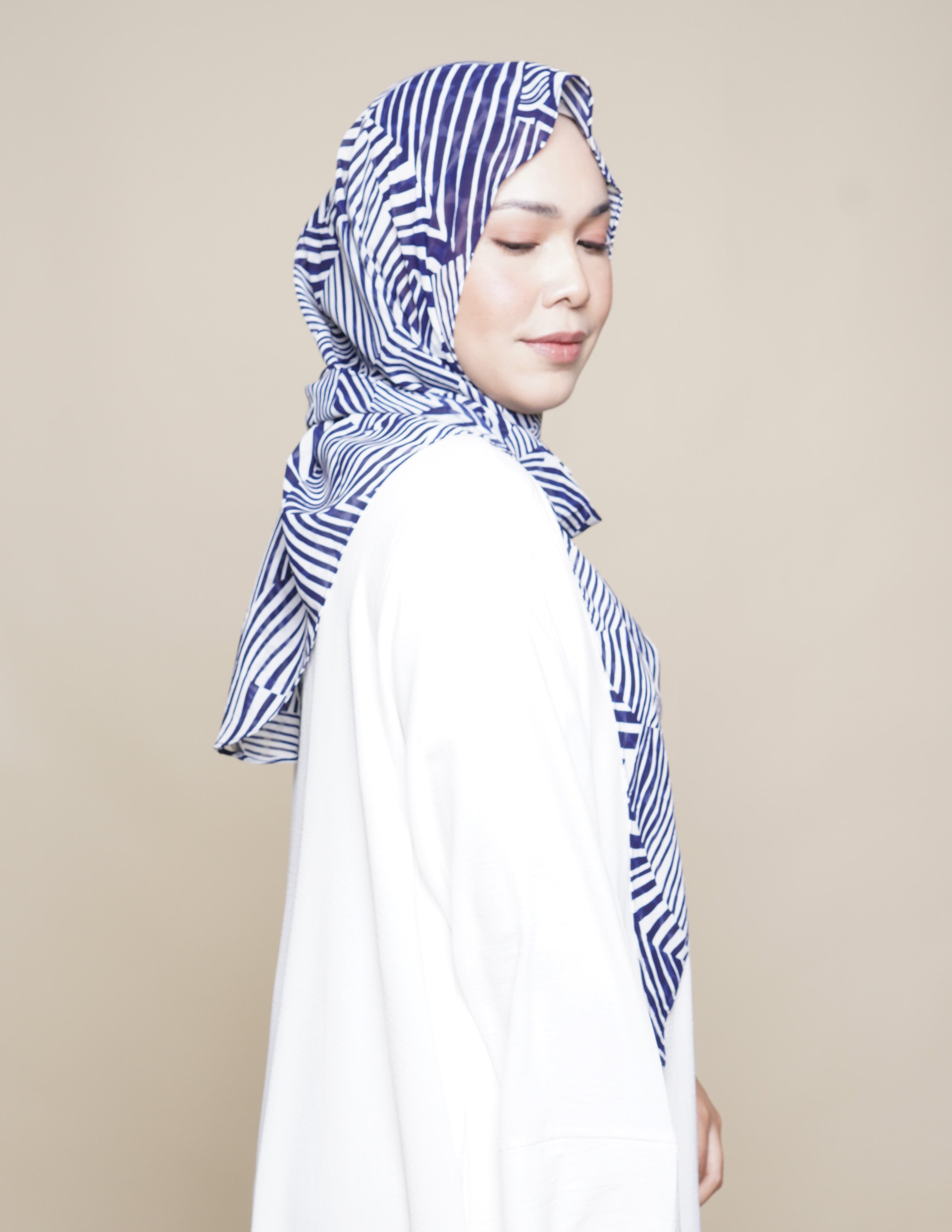 Geo Lines Chiffon Tri Scarf - Navy