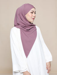 Buttery Tri Lux Square - Dusty Mauve
