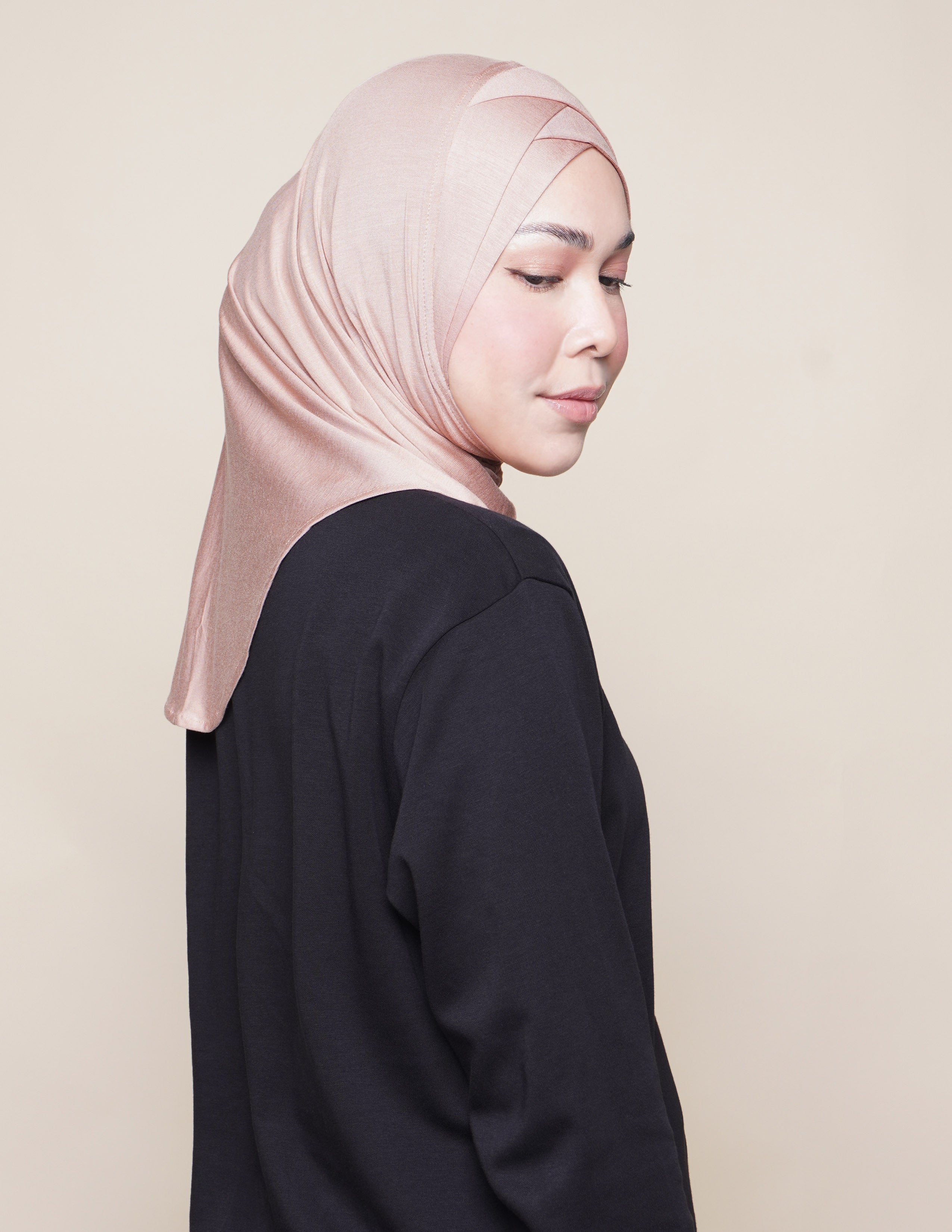 Double V Underscarf - Nude