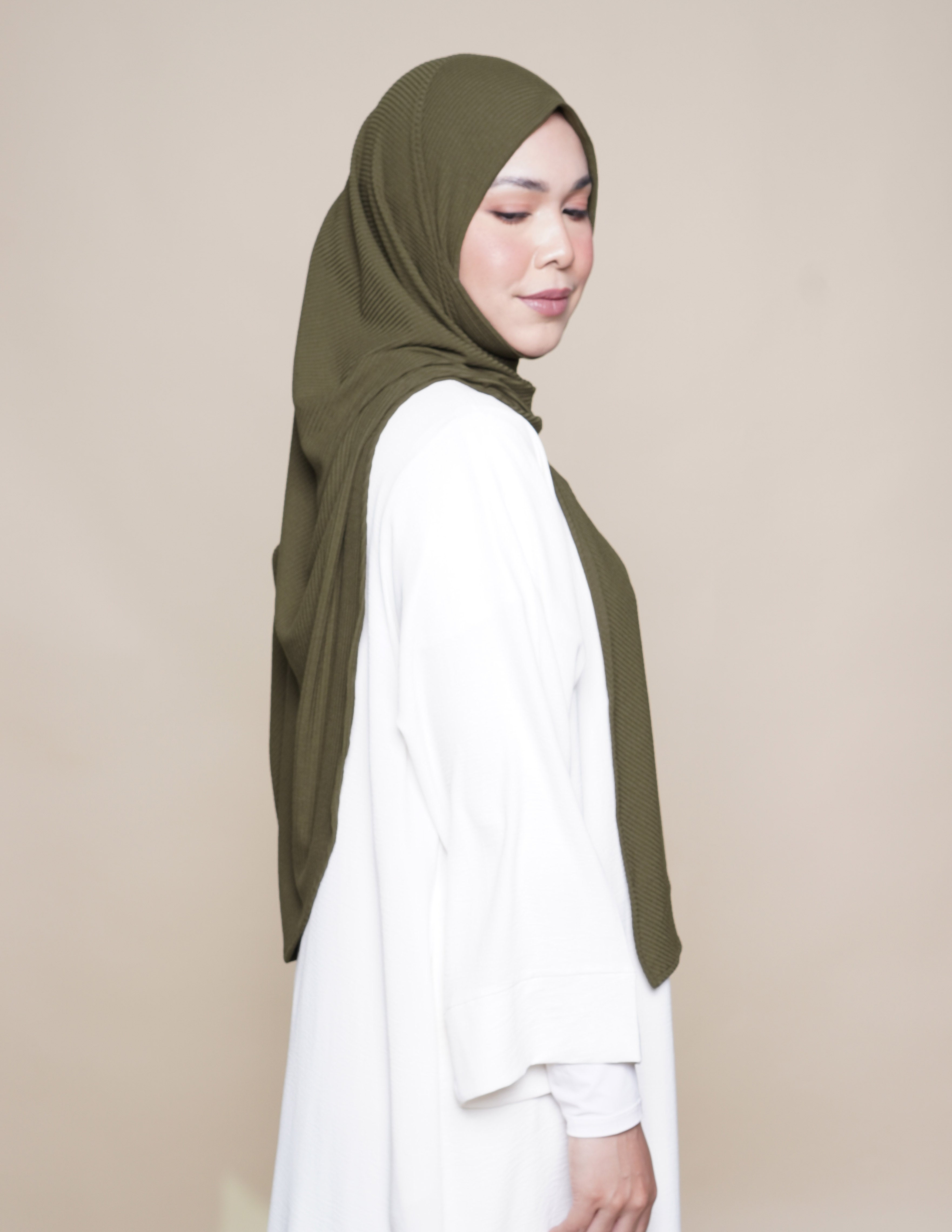 Sarah Comfort Knit - Moss Green