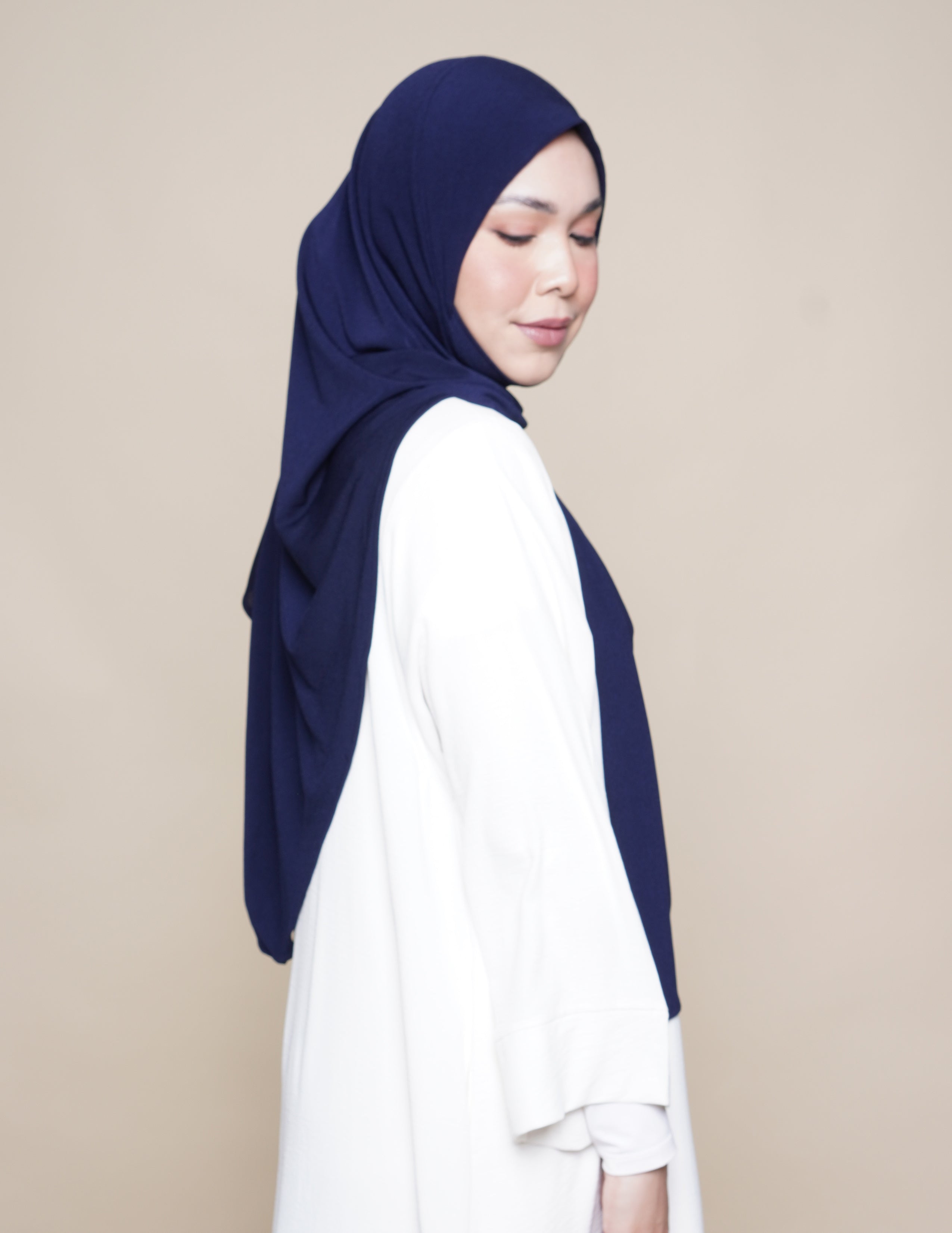 Sarah Moss Crepe - Navy