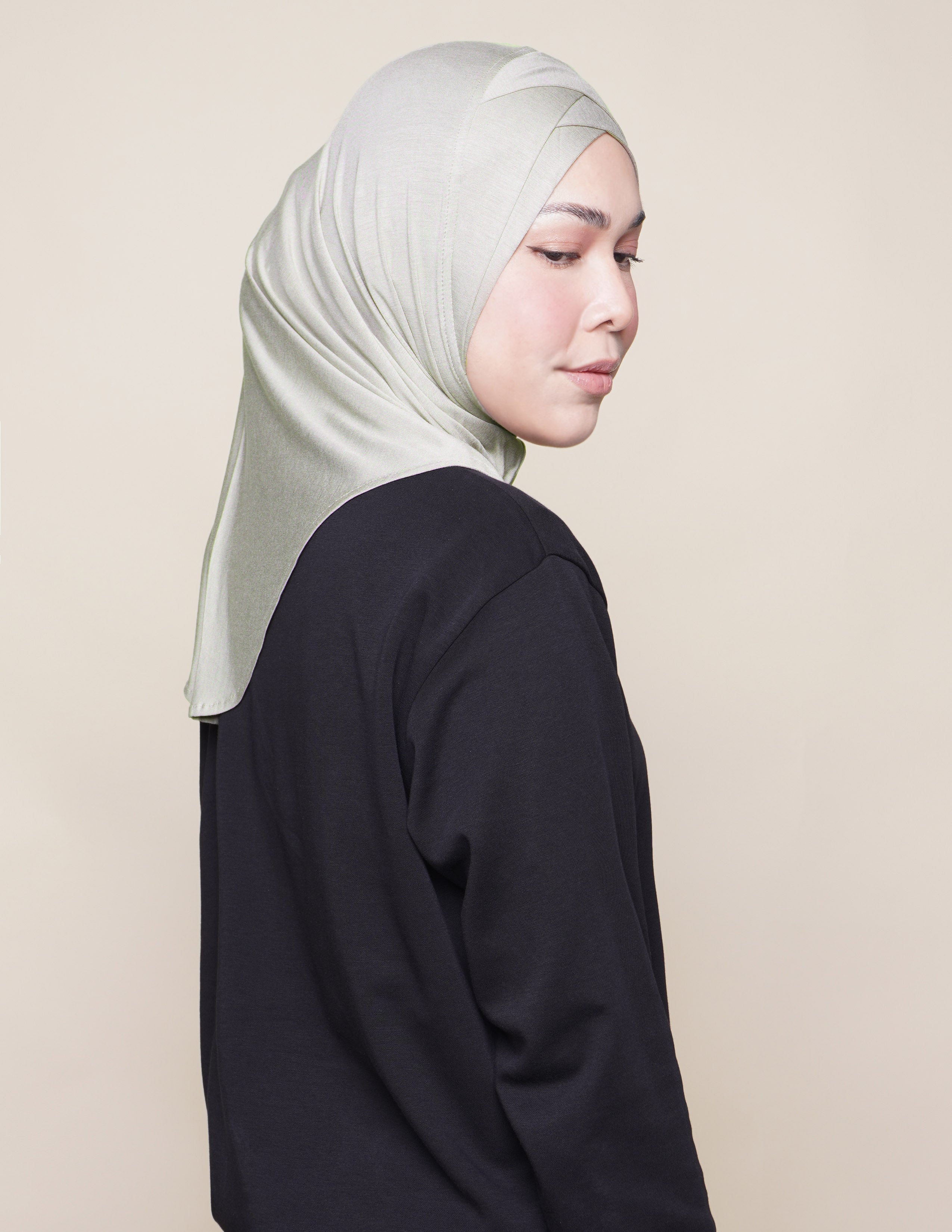 Double V Underscarf - Sage