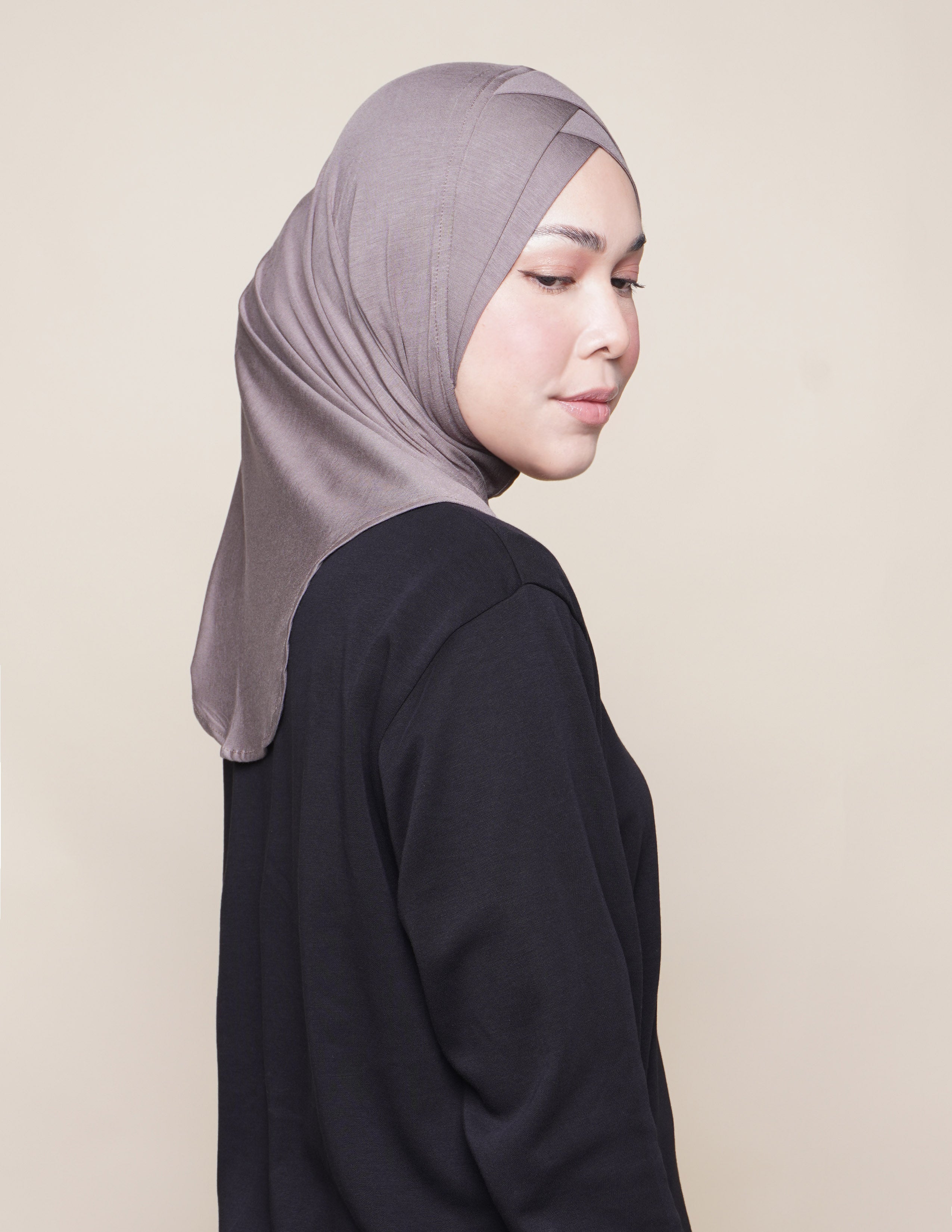 Double V Underscarf - Stone