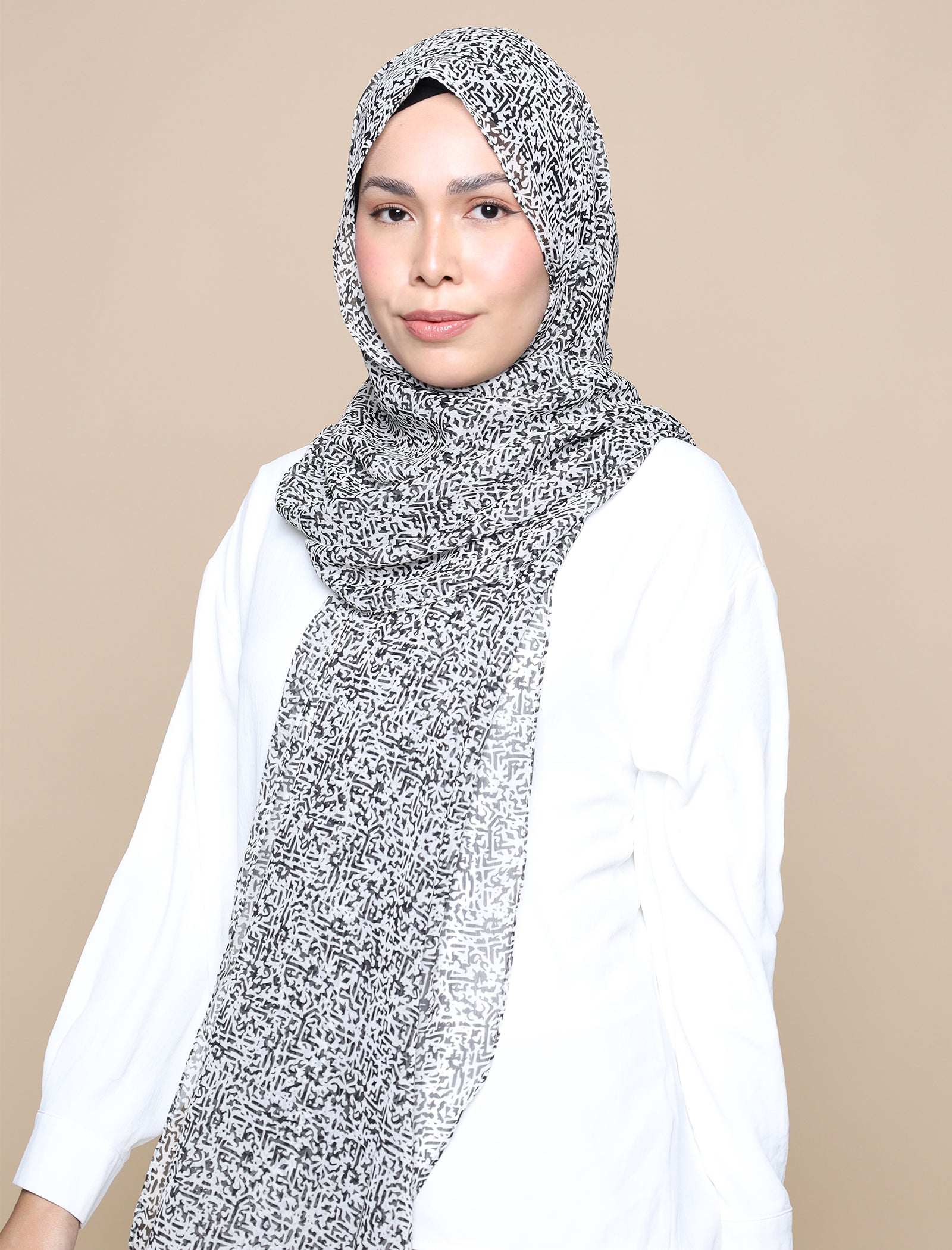 White Noise Crepe Chiffon Curved Shawl