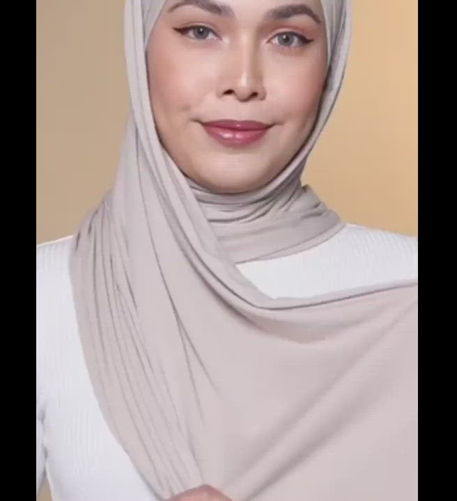 Load video: Lux Turban Soft Jersey - Khaki
