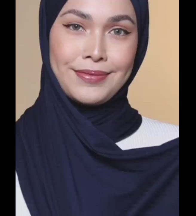 Load video: Lux Turban Soft Jersey - Navy
