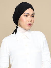 V Bonnet Soft Jersey Underscarf - Black