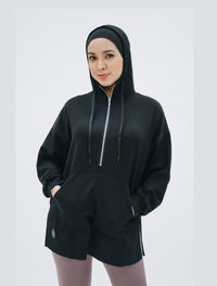Oversized Hoodie in Black