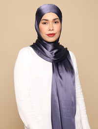 Lux Square Crushed Satin Silk - Dutch Blue
