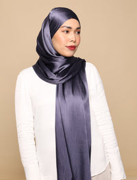 Lux Square Crushed Satin Silk - Dutch Blue