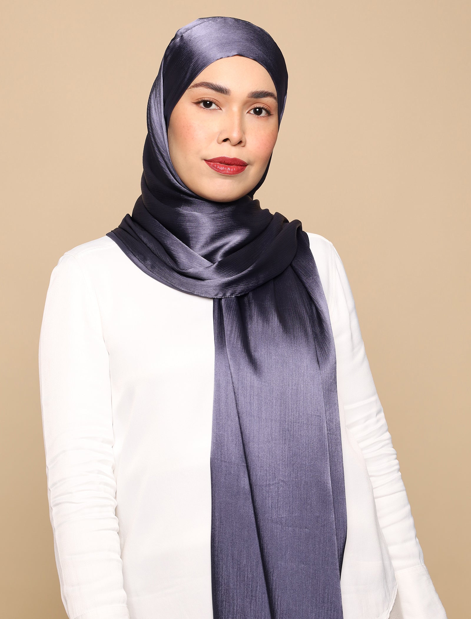 Lux Square Crushed Satin Silk - Dutch Blue