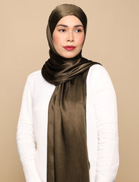 Lux Square Crushed Satin Silk - Olive